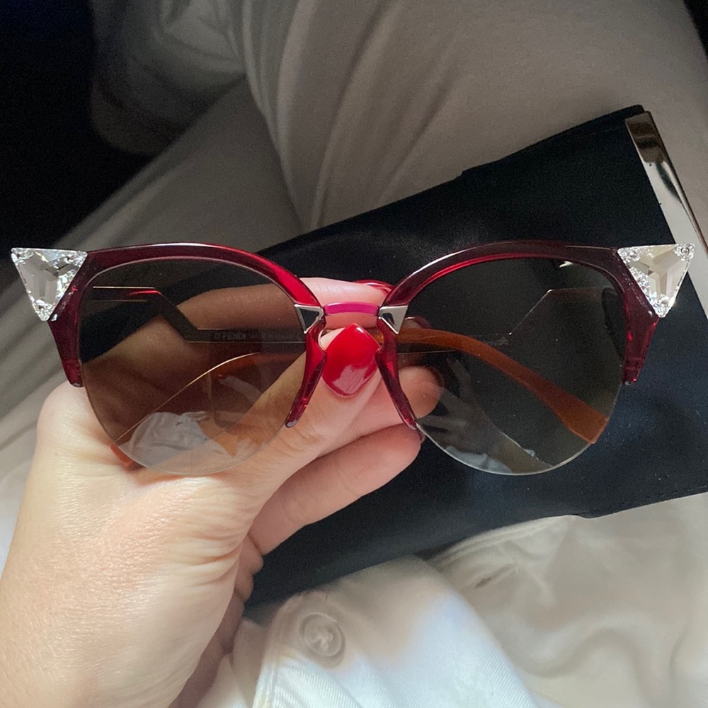 Fe si sunglasses